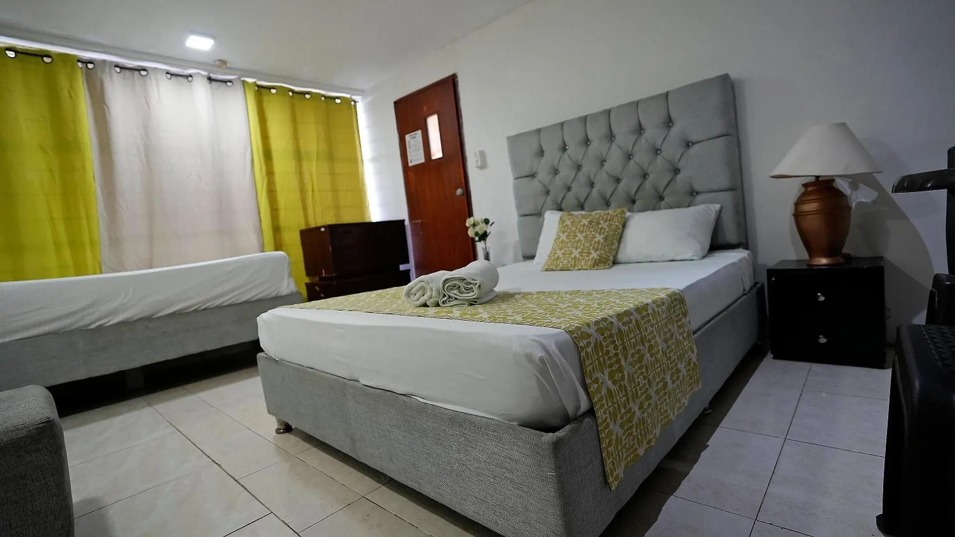 Estudio Con Entrada Independiente Laguito 1 Apartment Cartagena