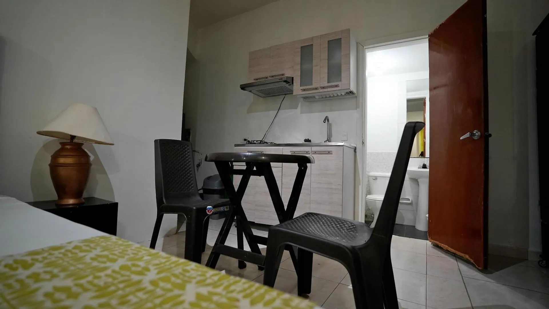 Estudio Con Entrada Independiente Laguito 1 Apartment Cartagena