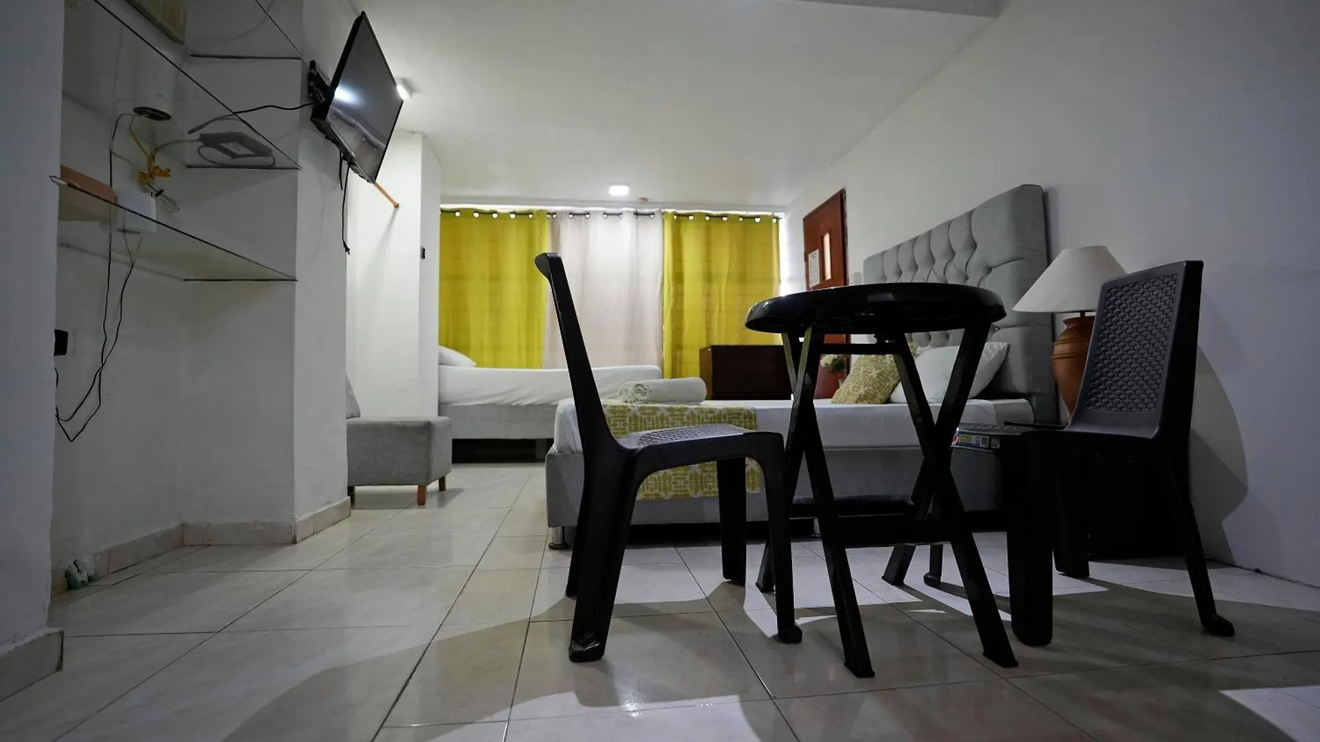 Estudio Con Entrada Independiente Laguito 1 Apartment Cartagena
